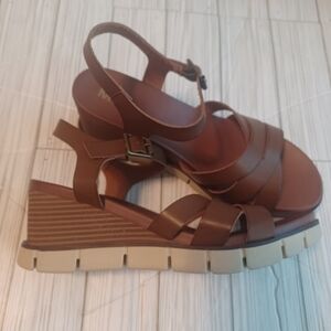MIA tan leather wedge chuck heel sandals wmns sz 9.5